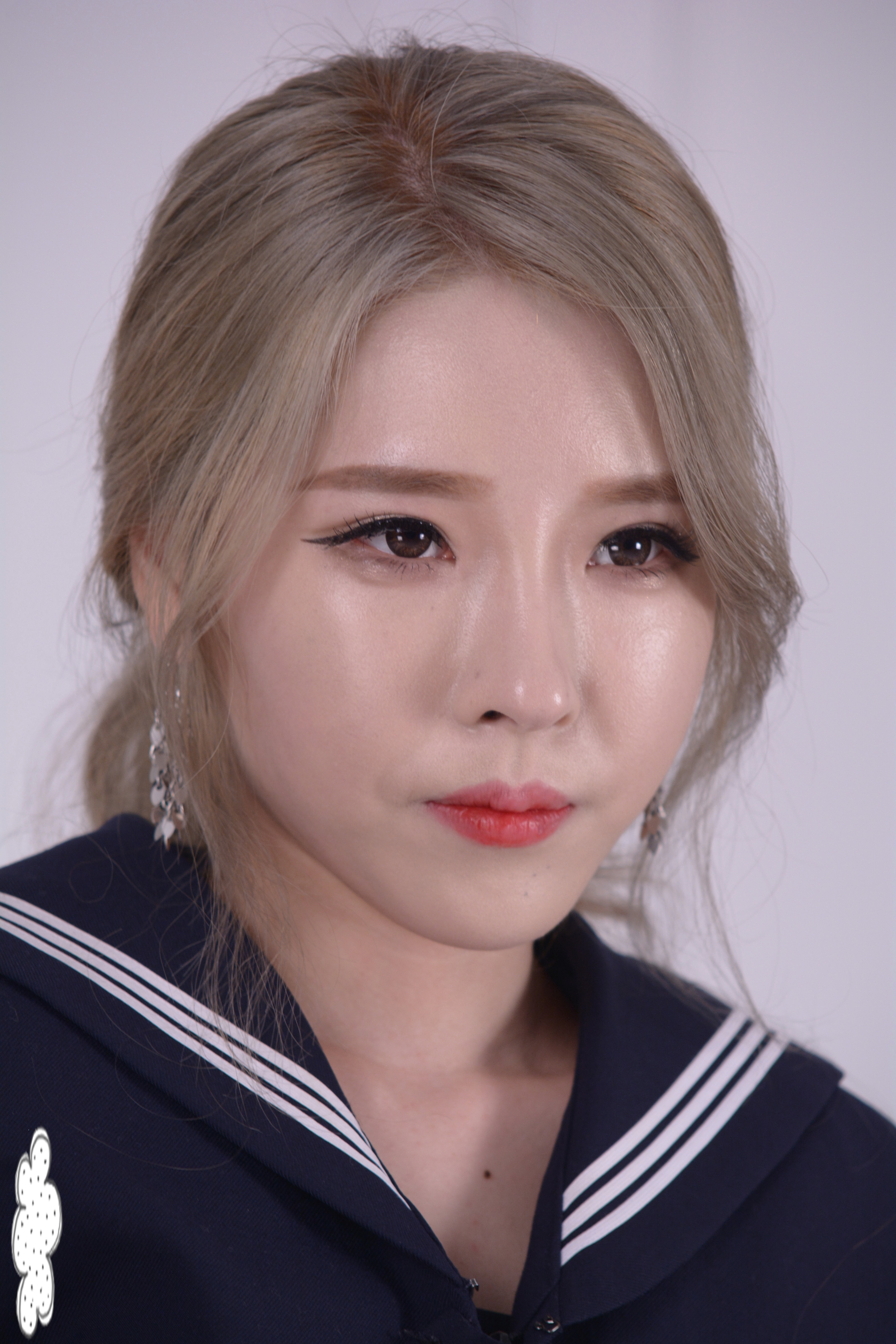 미분류 / 출사모델 유니2